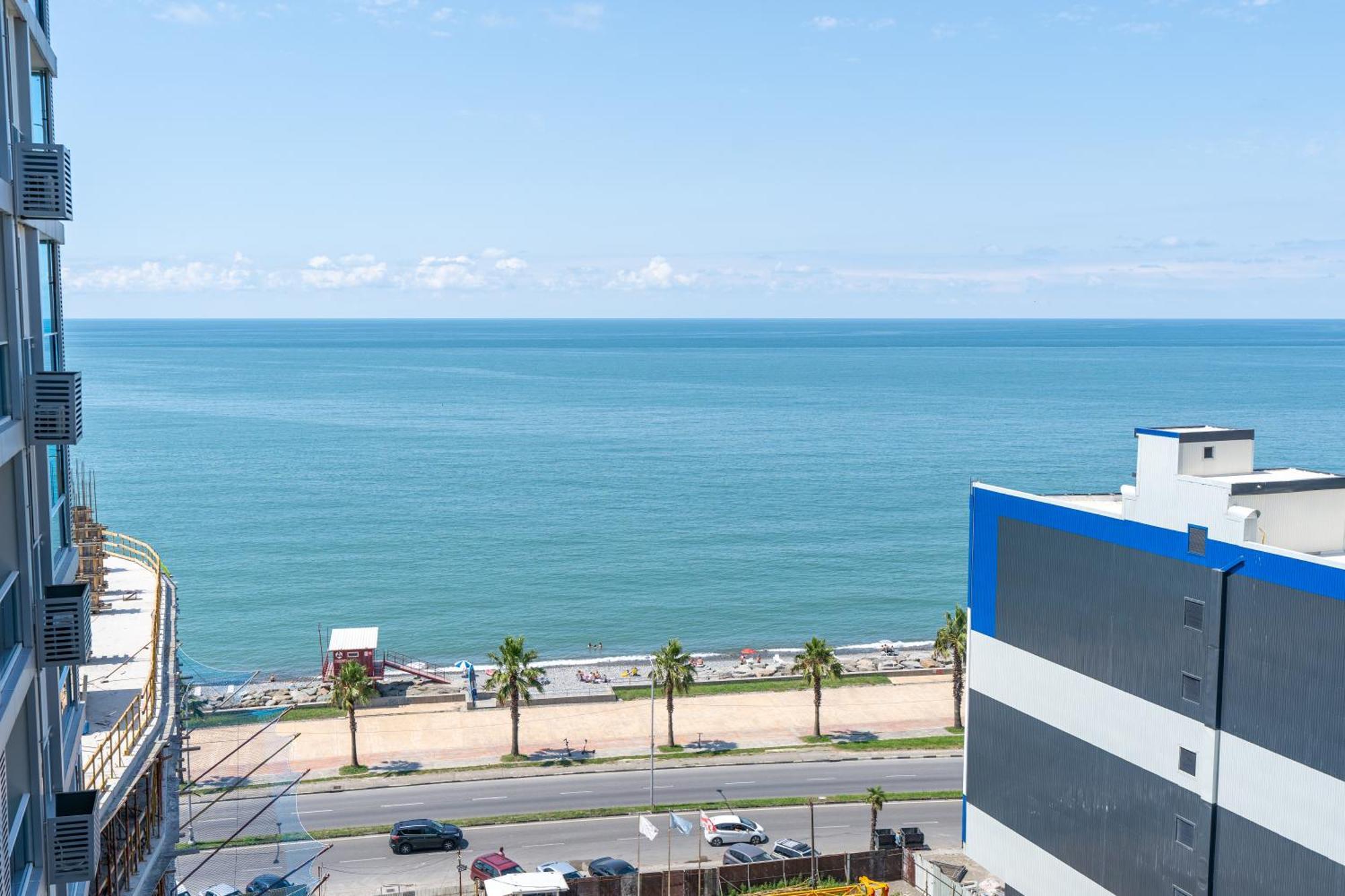 Seagull Beachfront Boutique Hotel Batumi Room photo